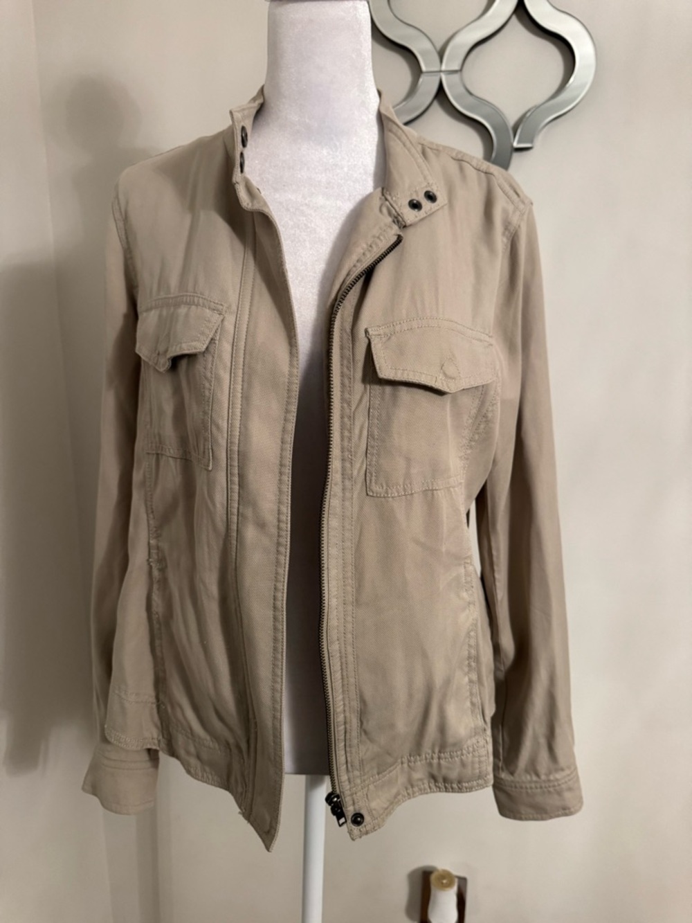 Liverpool Cream Utility Jacket
